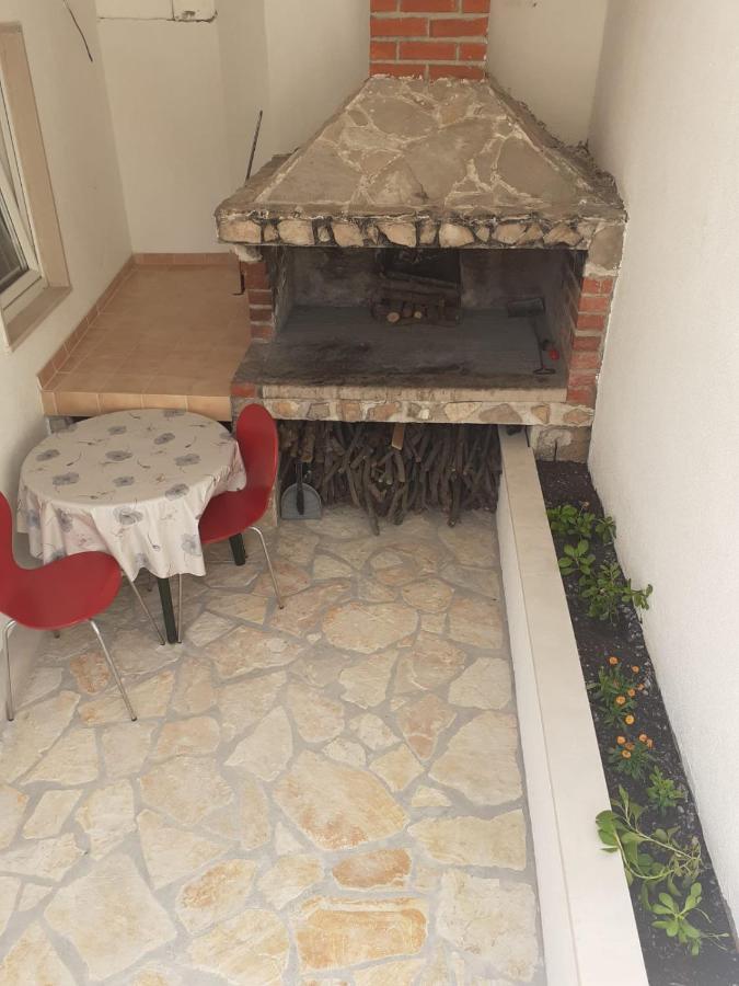 Apartments Slavica Bol Exterior photo
