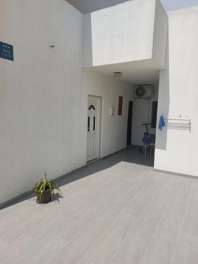 Apartments Slavica Bol Exterior photo